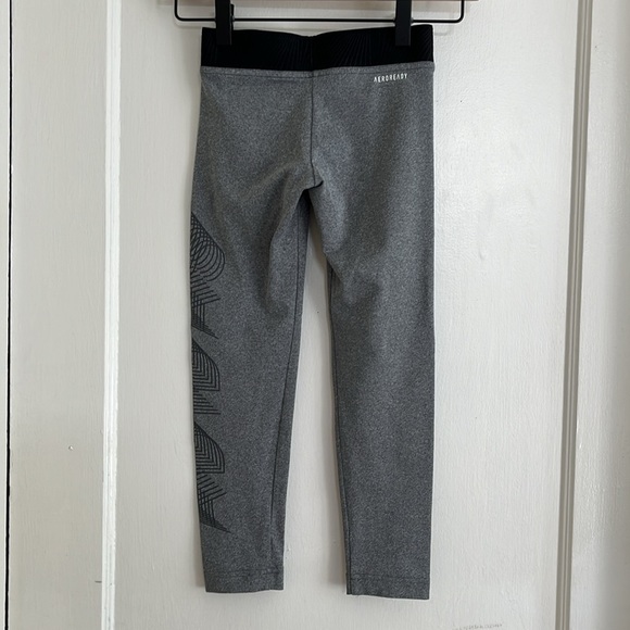 Adidas Size 7 8 Dark Gray Athletic Leggings Sports Athleisure Exercise Pants - Picture 4 of 8